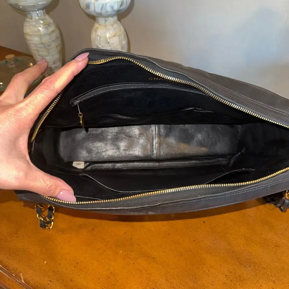 CHANEL Quilted Matelassé CC Lambskin Fringe Chain Bag Black - Picture 11 of 15